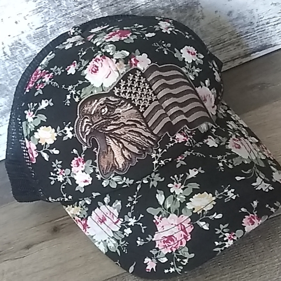 Ballcap - Picture 2 of 2